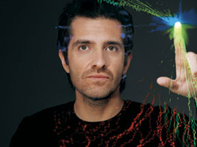 Πατέρας θα γίνει ο Φοίβος