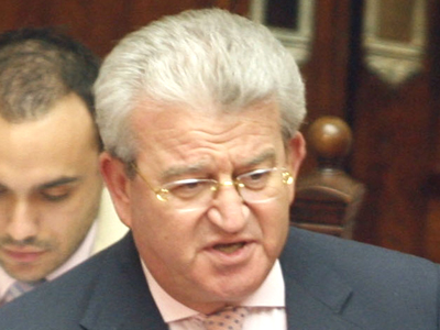 Τα ωραία σενάρια, όμορφα καίγονται