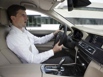 Νέος φωνητικός έλεγχος από την BMW