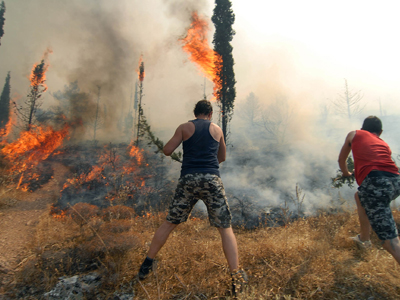 Σε ύφεση η πυρκαγιά στα Ιωάννινα