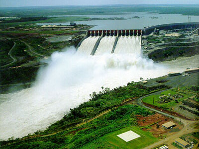 Αντιδράσεις για το φράγμα