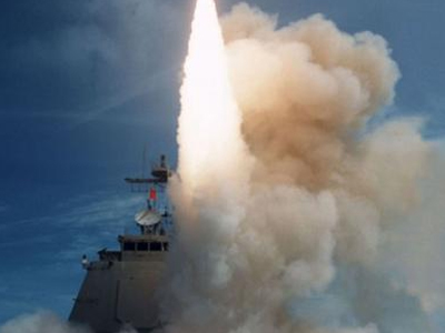 Στρατιωτικός εξοπλισμός «made in USA» για τη Ν. Κορέα