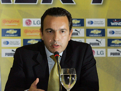 Αναλαμβάνει τα «ηνία» της Super League o Θανόπουλος