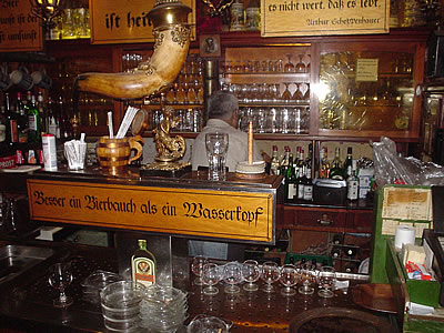 Τον πότισε… μέχρι θανάτου