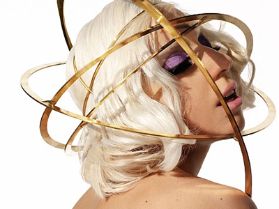 Η Lady GaGa… και το καπέλο της