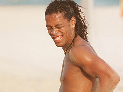 Ο Ronaldinho στη Μύκονο με την αγαπημένη του