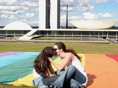 Γκέι “περηφάνεια” και πάλι … στην Αθήνα