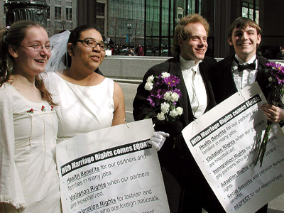 Ζητούν την κατάργηση του γάμου μεταξύ gay