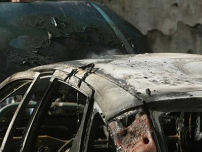 Γκαζάκια σε αυτοκίνητα εταιρείας σεκιούριτι στα Χανιά