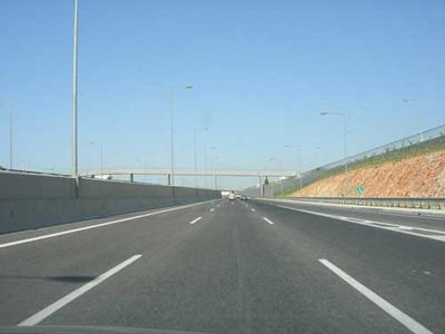 Οδηγούσε στο αντίθετο ρεύμα της Αττικής οδού