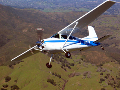 Τρεις νεκροί από πτώση μικρού αεροσκάφους