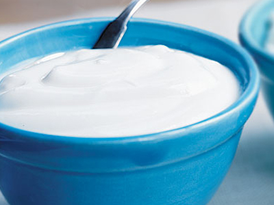 Πέφτουν (τα) γιαούρτια στα πενήντα λεπτά…