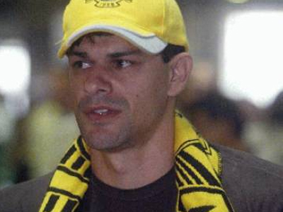 Ανανέωσε ο Ρονάλντο Γκιάρο