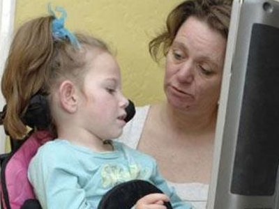 Μίλησε για πρώτη φορά μέσω μηχανήματος