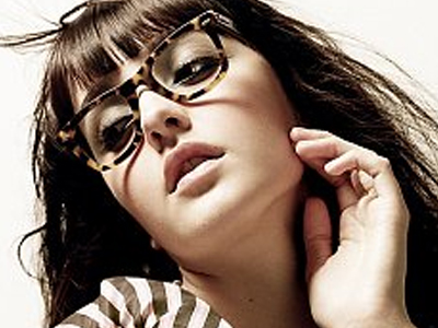 Μας “έβαλαν” τα γυαλιά