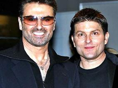Ο George Michael  χειροκροτεί  τον γάμο των ομοφυλοφίλων