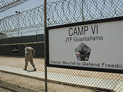 Προσωρινή αναβολή στις δίκες του Γκουαντάναμο