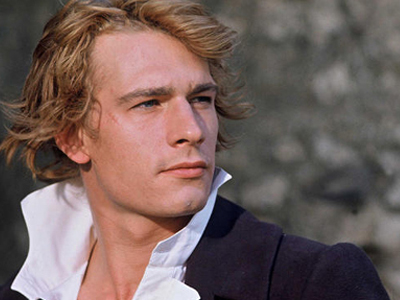 Η πρώτη κυρία της Γαλλίας στην κηδεία του Γκιγιόμ Ντεπαρντιέ