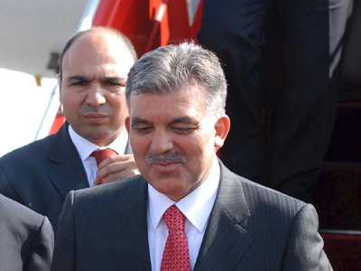 Αποδοκίμασαν τον Αμπντουλάχ Γκιούλ στην Αρμενία