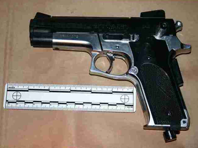 Έκλεψαν 8 όπλα αστυνομικών μέσα σε ένα μήνα