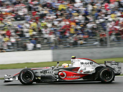 Ξεκινά πρώτος στην Κίνα ο Χάμιλτον