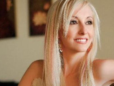 Βαφτίζει τον γιο της στις 14 Σεπτεμβρίου