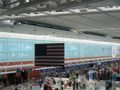 Λαθρεπιβάτης πέταξε για Washington… μέσα σε βαλίτσα