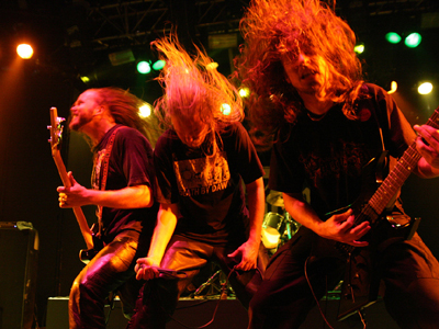 Το… head banging καταστρέφει τον εγκέφαλο