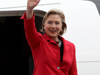 Συμβολική επίσκεψη της Χίλαρι στην Ινδονησία