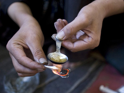 Σύλληψη 21χρονου με 10 κιλά ηρωίνη