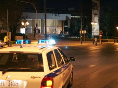 Αστυνομική καταδίωξη με τραυματίες στο κέντρο της Αθήνας