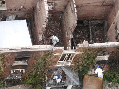 Αναγνωρίστηκε το ένα από τα πτώματα στη Βρετανία