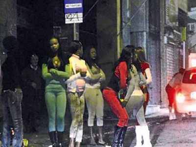 Πρώην playmate εκδίδονταν για 500 ευρώ την ώρα