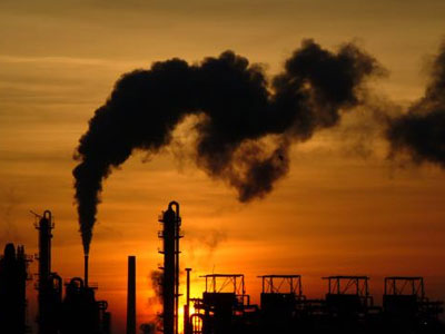 «Βουτιά» 7,7% στη βιομηχανική παραγωγή της Ευρώπης