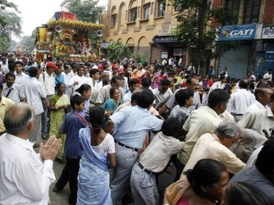 Ποδοπατήθηκαν μέχρι θανάτου