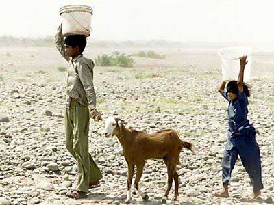 Νεκροί από τον καύσωνα στην Ινδία