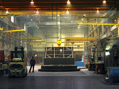 Μείωσε κι άλλο τις εισαγωγές η βιομηχανία τον Απρίλιο