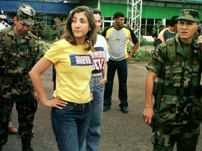 FARC: “Προδοθήκαμε από μέλη μας στην απελευθέρωση της Μπετανκούρ”