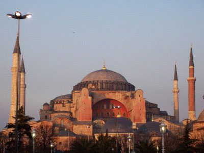 Στην Κωνσταντινούπολη η συναυλία της Φωτεινής Δάρα