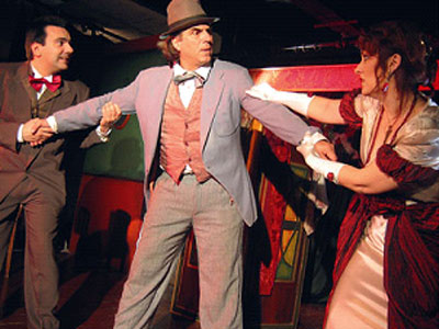 «Η κόρη του παντοπώλου» – «Ζητείται Υπηρέτης»