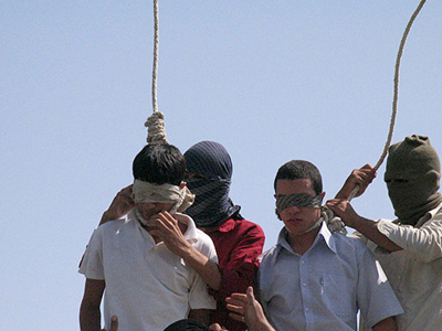 Απαγχονίστηκαν οι συλληφθέντες για την επίθεση σε τέμενος στο Ιράν