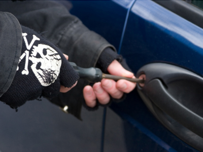 Κλέφτης αυτοκινήτων πιάστηκε… εν δράσει