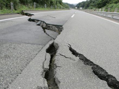 6,8 ρίχτερ στην Ιαπωνία