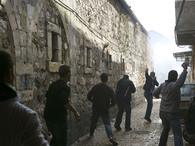 Συγκρούσεις μεταξύ διαδηλωτών και Αστυνομίας στην Ιερουσαλήμ