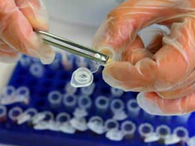 Δωρεάν μέχρι τα 26 το εμβόλιο για τον καρκίνο του τραχήλου της μήτρας