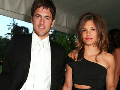 Εκκλησία και… «πελαργός» εν όψει για την οικογένεια Cole