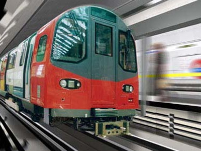 Γυναίκα γέννησε στο μετρό του Λονδίνου