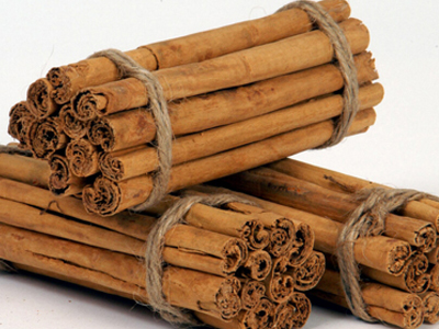 «Μπλόκο» σε 8,1 τόνους μουχλιασμένης κανέλλας από την Ινδονησία