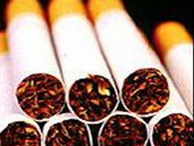 Ολική απαγόρευση της διαφήμισης καπνού ζητά ο ΠΟΕ