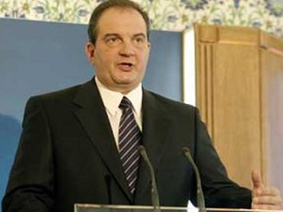 «Η ιστορία δεν παραγράφεται, δεν παραχαράσσεται, ούτε ξαναγράφεται»